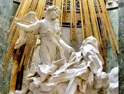 Bernini_sculpture_in_Rome_of_Ecstasy_of_St_Theresa_in_the_church_of_Santa_Maria_della_Vittoria